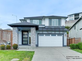 16401 26th St E, Lake Tapps, WA 98391