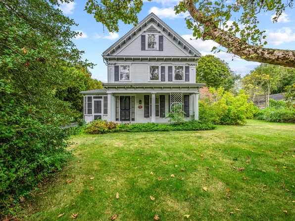 2414-2416 Meetinghouse Way, West Barnstable, MA 02668