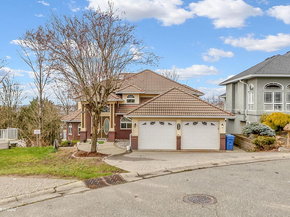 1st image of 3737 Lethbridge Dr