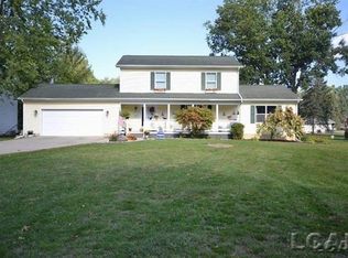 1254 E Oregon Rd, Adrian, MI 49221