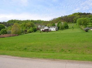121 K Ron Ln, Coon Valley, WI 54623