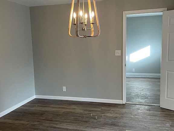 4th image of 4097 Beechwood Dr