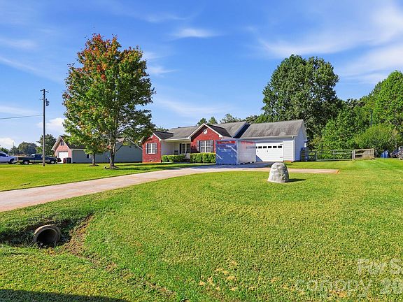 5th image of 2455 Fay Jones Rd