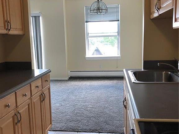 3rd image of 35 Park Ave APT 4T