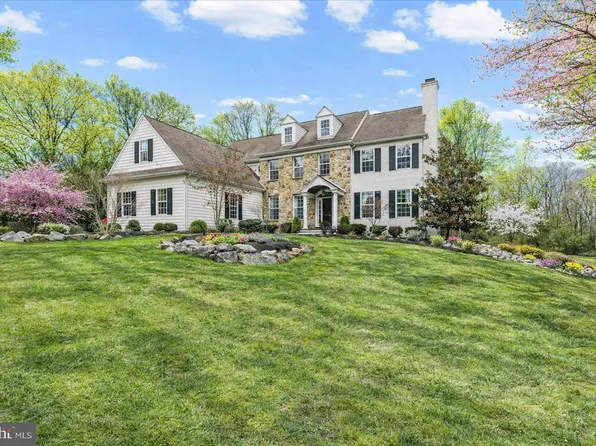 629 S Warren Ave, Malvern, PA 19355