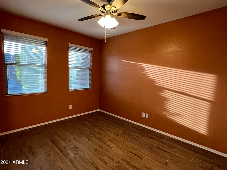 2210 N Saint Bonita Ln — Photo 18