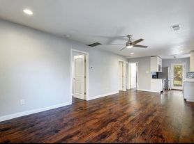 1120 Estes Ave, Austin, TX