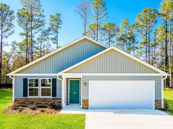 676 Savanac St SE, Bolivia, NC 28422