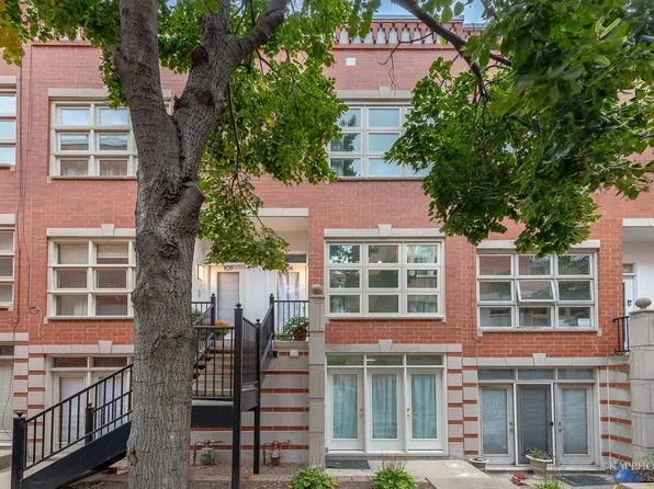 855 W Erie St APT 104, Chicago, IL 60642