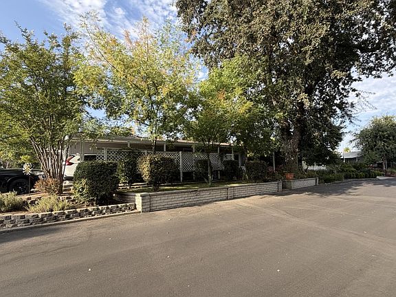 4th image of 8701 N Highway 41 #50