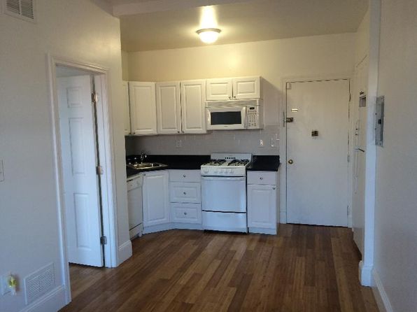 65 Hemenway St APT 3