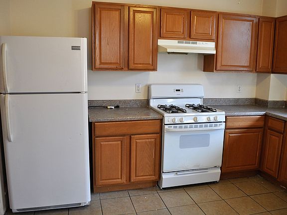 3rd image of 1602 N 3rd St APT 2