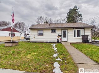 14 Plymouth Ave, Franklinville, NY 14737