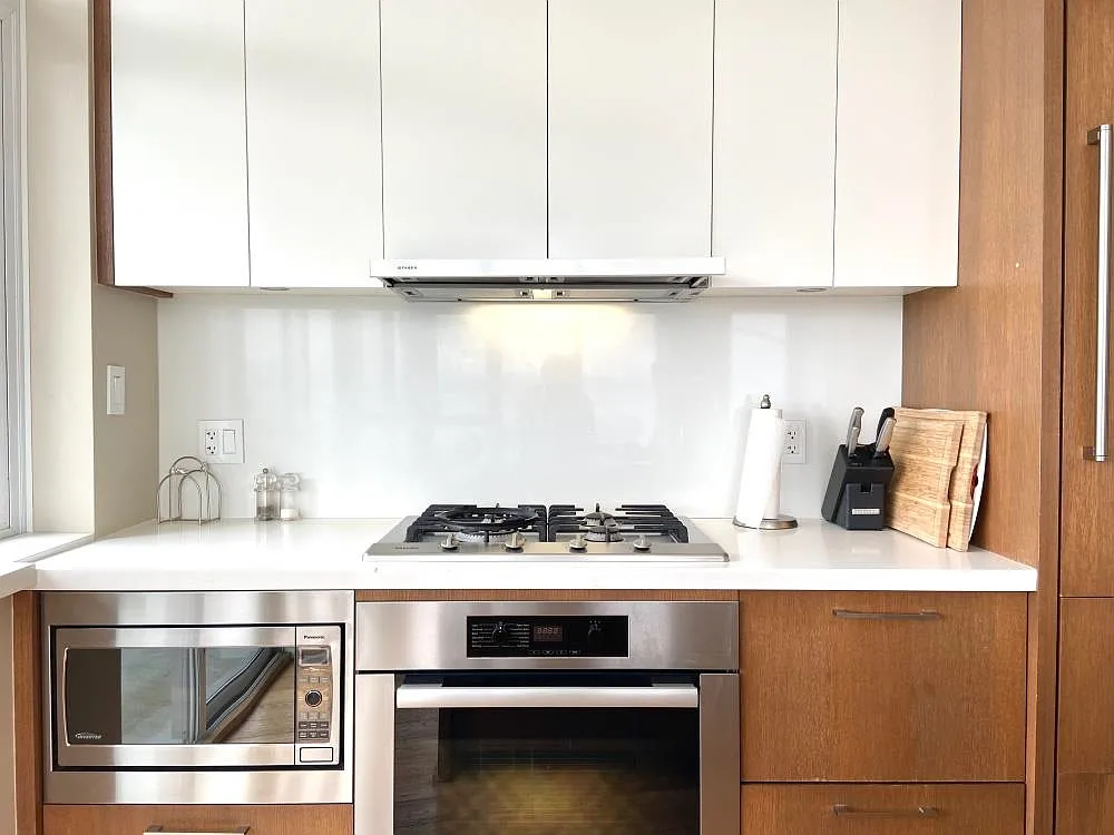 2 bed, 955 sqft, $4,495 — Photo 2
