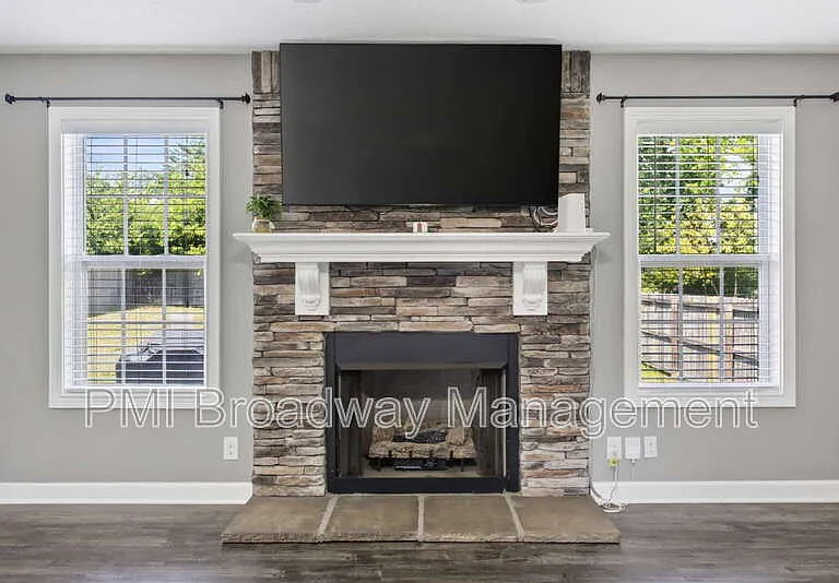 1259 Eagles View Dr — Photo 26