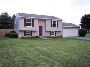 12 Shelly Rd, Livonia, NY 14487