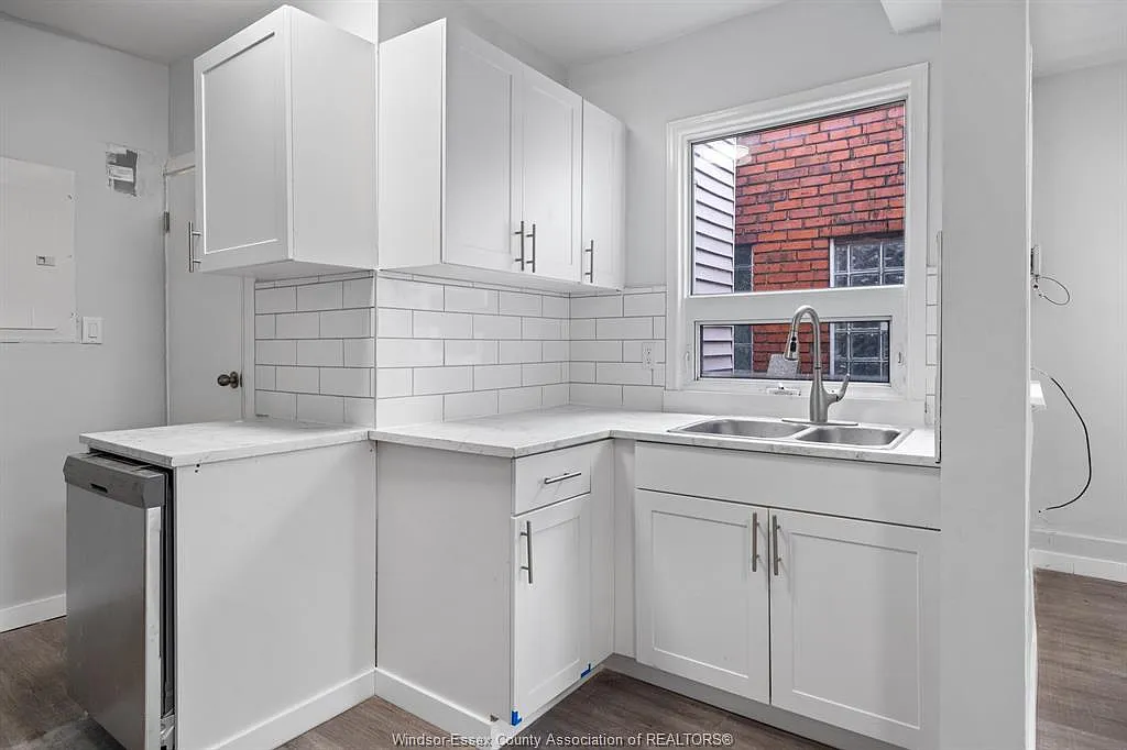 2 bed, $1,550 — Photo 3