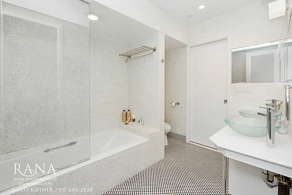 Rented by Keller Williams NYC | media 29