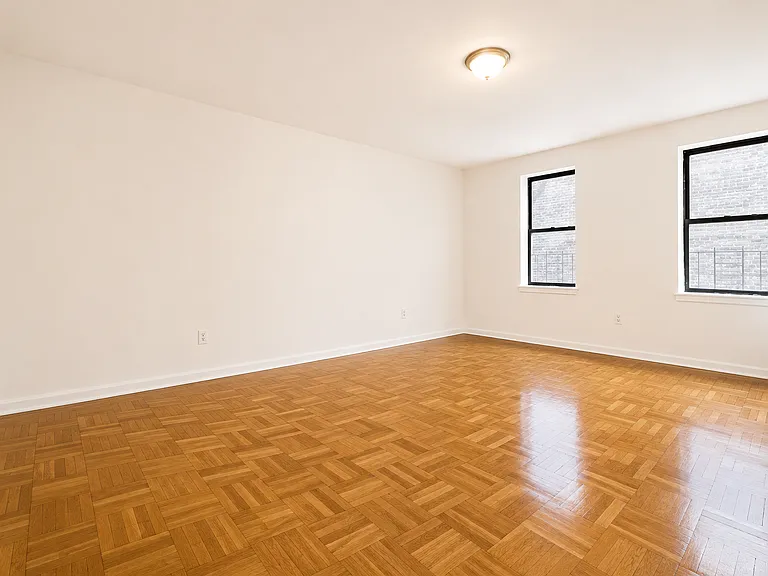 1803 Riverside Dr #1G — Photo 6