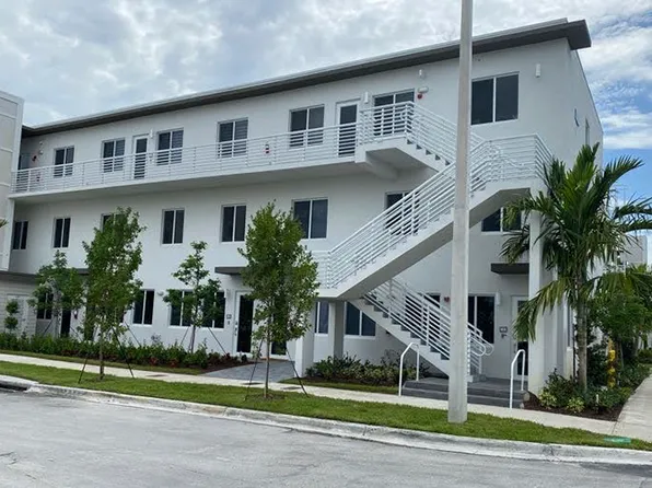 6425 NW 103rd Pl #110, Doral, FL 33178