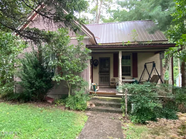 307 W Poplar St, Johnson City, TN 37604