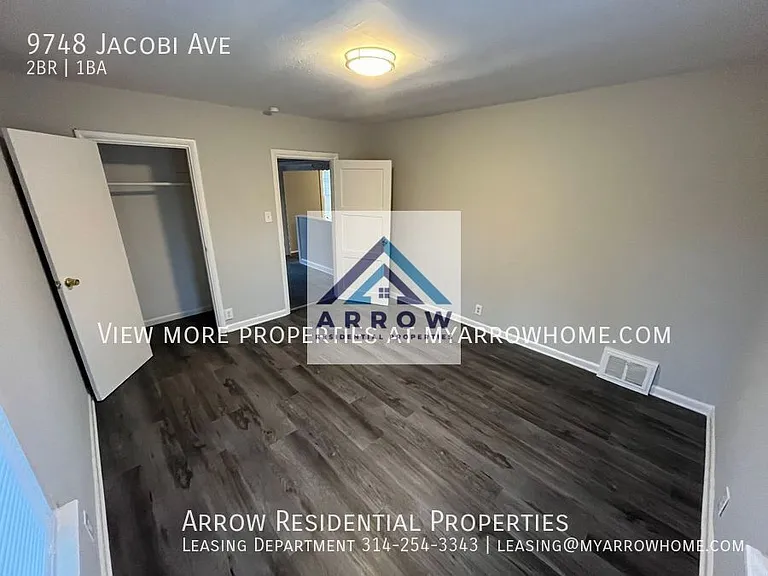 9748 Jacobi Ave — Photo 10
