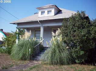 8717 SE Foster Rd, Portland, OR 97266