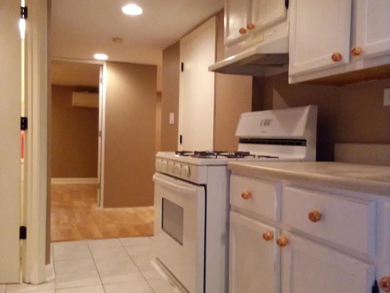 6964 W Farragut Ave — Photo 1