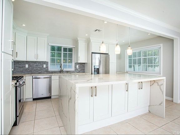 4th image of 7143 Pomelo Dr