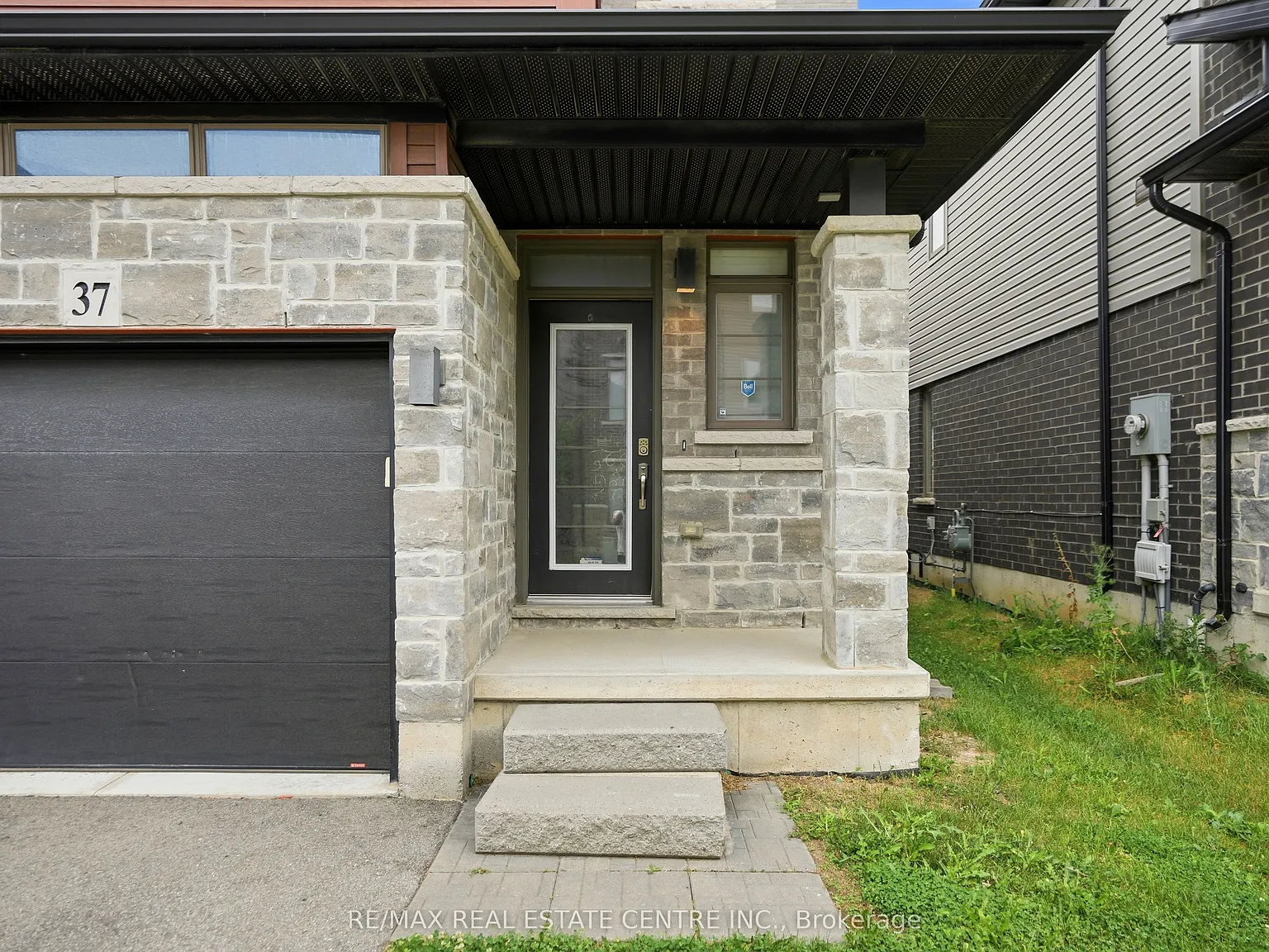 3 bed, $2,850 — Photo 4