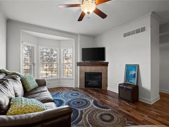 14025 W 112th Ter, Olathe, KS 66215