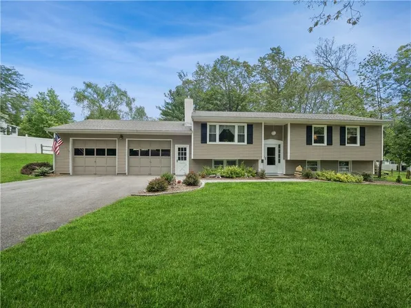 87 Gold Road, Wappingers Falls, NY 12590