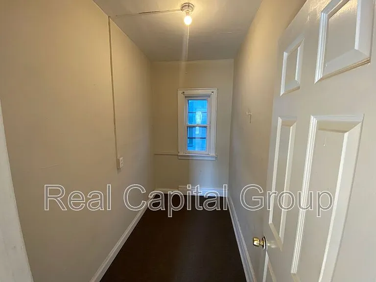 408 Woodlawn Ave #2 — Photo 7