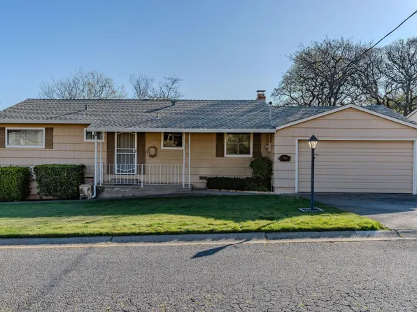 240 Patricia Ln, Sutter Creek, CA 95685