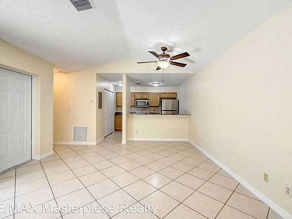 4th image of 911 SW Castaneda Ln #8926153