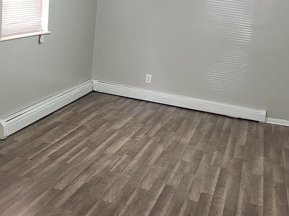 2nd image of 4047 Wilder Ave