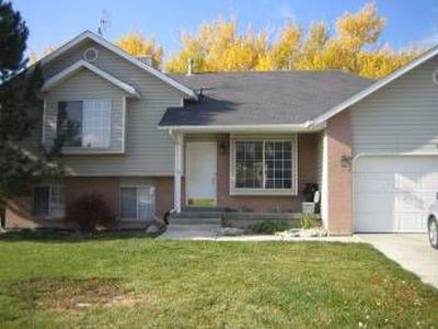 2221 N Sunset Dr, Lehi, UT, 84043