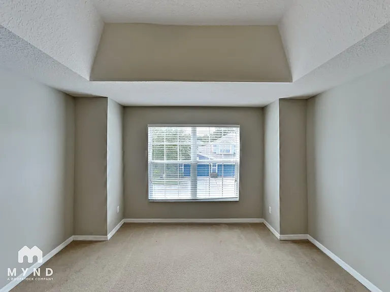 1460 Travertine Ter — Photo 7