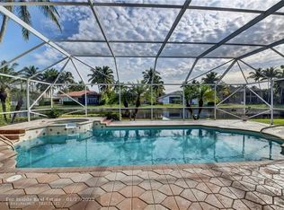 19572 Havensway Ct, Boca Raton, FL 33498