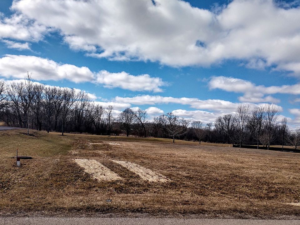 2nd image of 6995 Longmoor Dr