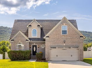 8571 Lexie Ln, Ooltewah, TN 37363