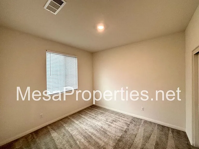 12594 Ava Loma St — Photo 10