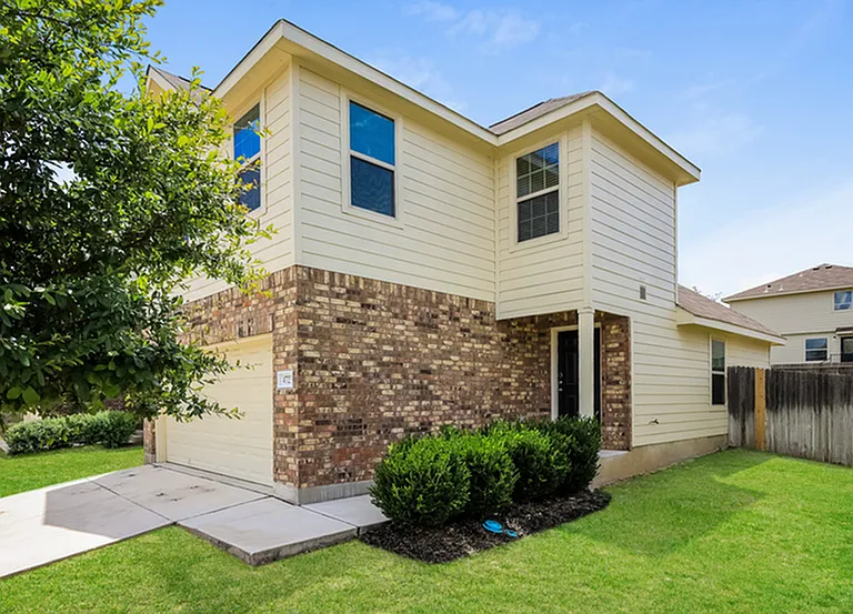 4723 War Horse Dr — Photo 3