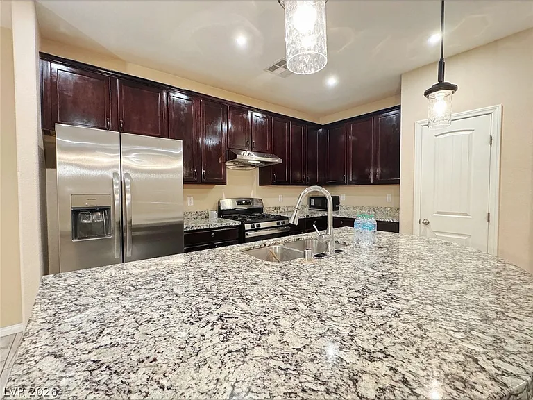 5660 Alta Peak Ct — Photo 11