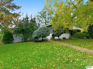 2226 S 91st St, Omaha, NE 68124