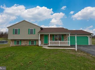 125 Retherford Dr, Bainbridge, PA 17502