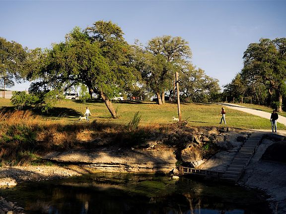 4th image of 157 Chick Ranch Loop