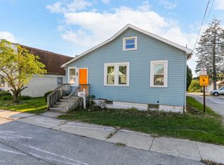 700 Ledochowski St, Lemont, IL 60439