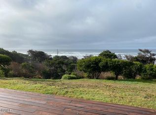 3830 SW Fehrenbacher Dr, Waldport, OR 97394