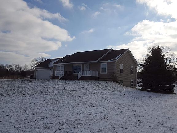 2nd image of 380 Equinox Dr